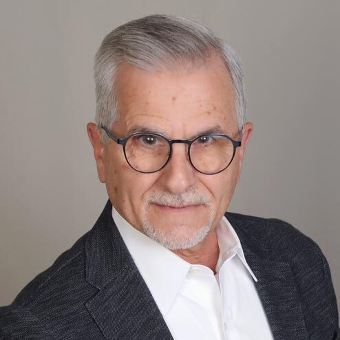 Bob-Carlino-Headshot-051523-1